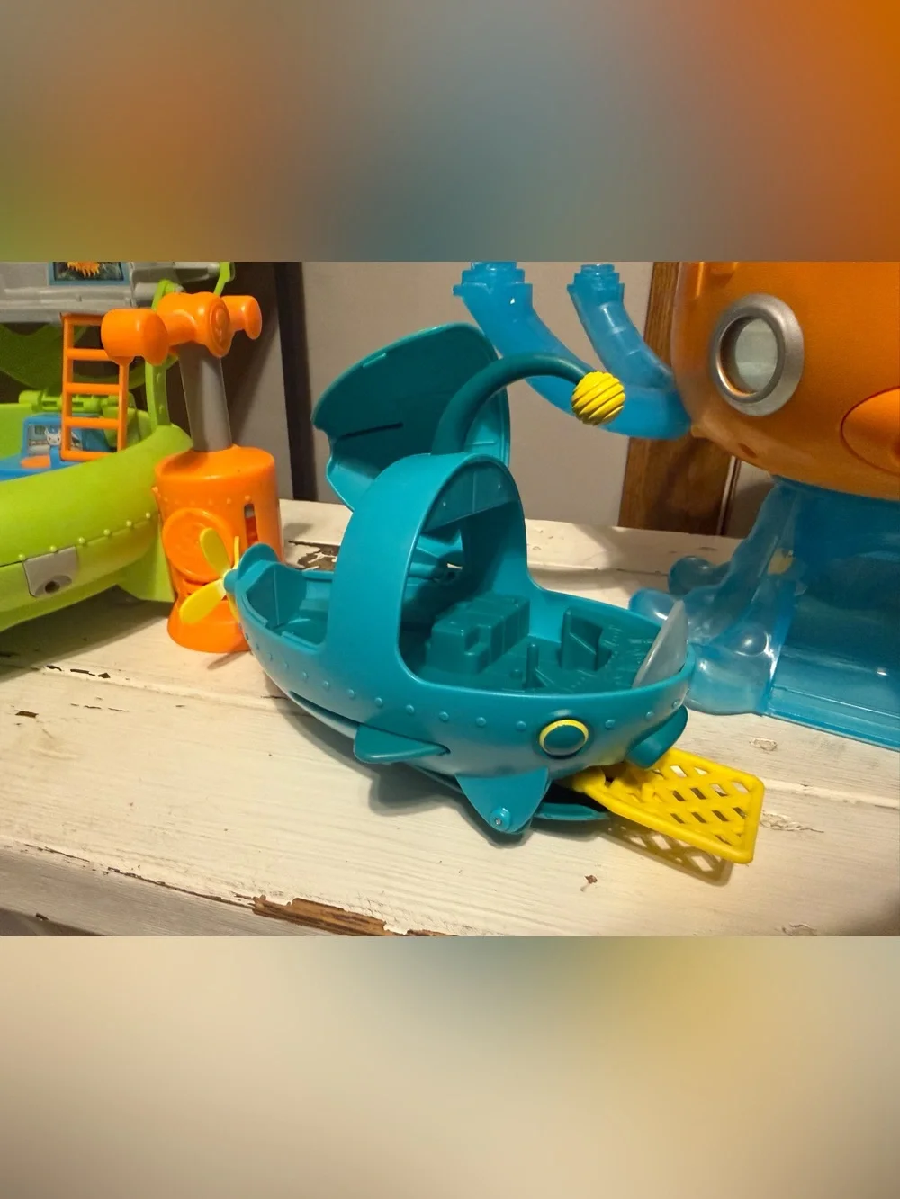 Fisher-Price Octonauts Above & Beyond Octopod Headquarters & GUP-A Playsets